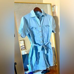 Light Jean romper shorts with tie